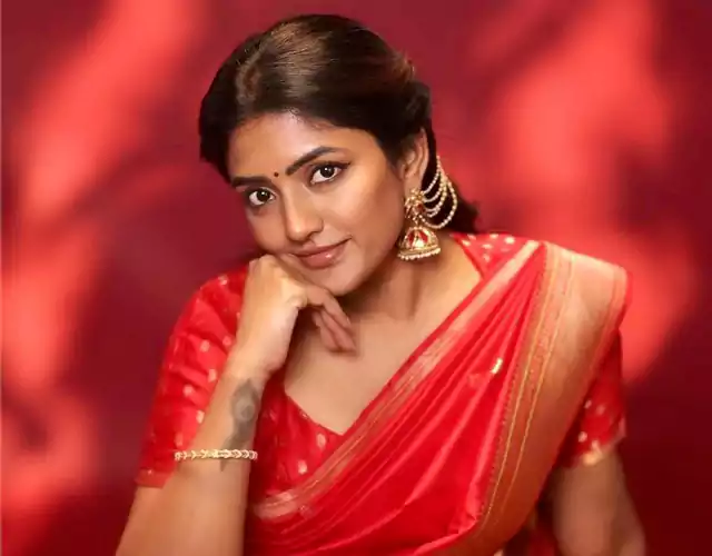 Eesha Rebba Red Saree Photos